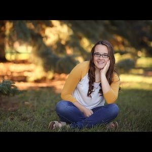 Meet your Posher, Ella